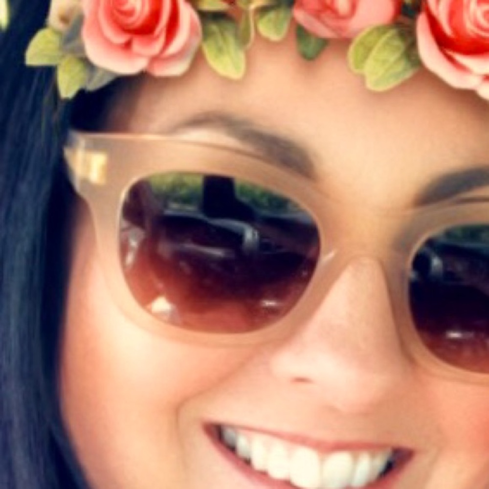 Meet your Posher, Cherie l.